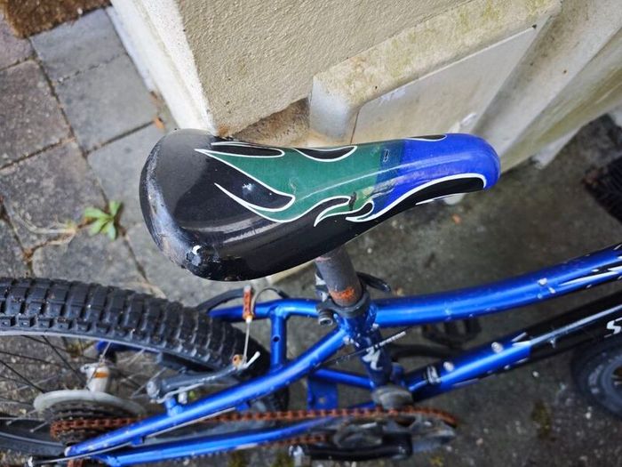 Kids Specialized bike