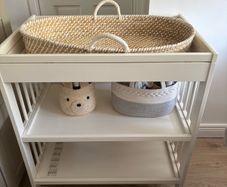 Baby changing table and basket