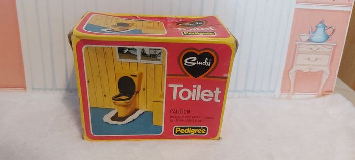 1970s Vintage Sindy Toilet