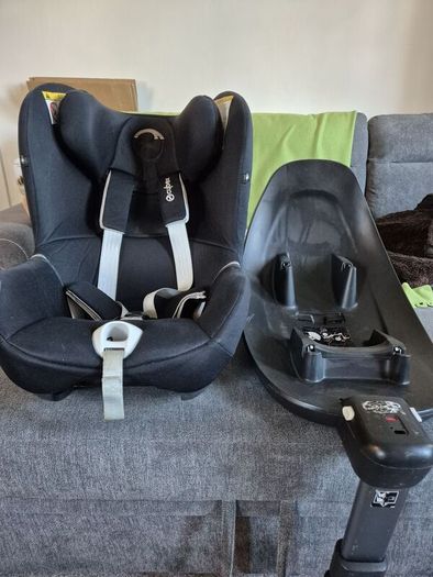 Cybex car seat with isofix