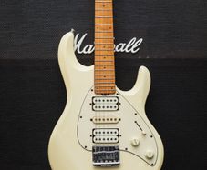 Ernie Ball Music Man Silhouette HSH 1995 - White