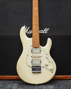 Ernie Ball Music Man Silhouette HSH 1995 - White