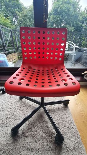 Fully Working Desk Chair