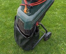 Garden shredder