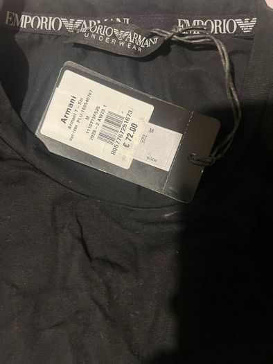Armani t shirt size medium brand new with tag
