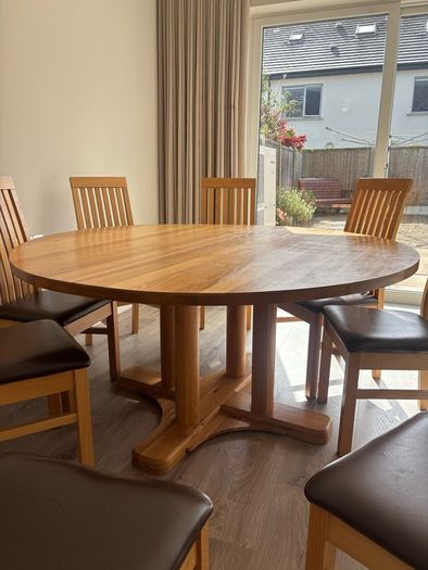 Solid Oak 160cm Round Dining Table and 8 Matching Leather Chairs Kilcroney Furniture