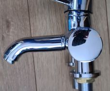 Bath mixer tap
