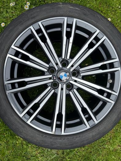 Genuine Bmw M Sport Alloys R18  Staggered Set