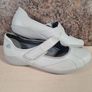 womens CLARKS FLEXLIGHT leather Shoes slip on velcro fastened mary jane style Size UK 6 D EU 39 Image 2