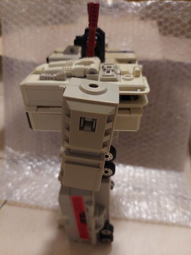 Transformer G1  Metroplex