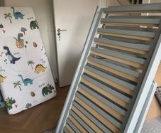 Cotbed and perfect condition mattress