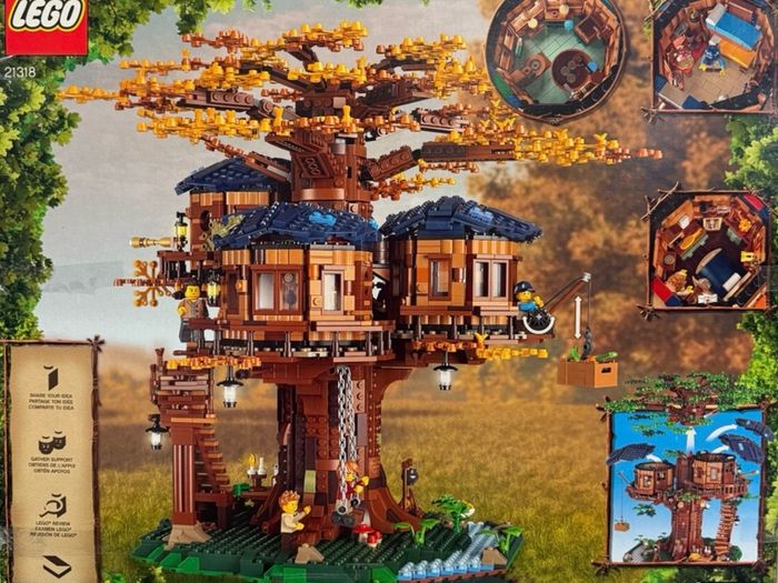 Lego Tree House (21318)