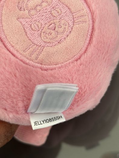 Jellycat Amuseables Mia Macaron