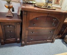 Set Chest of Drawers and Lockers