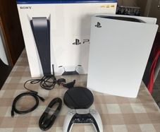 Sony PlayStation 5 Disc Edition 825GB Great Condition