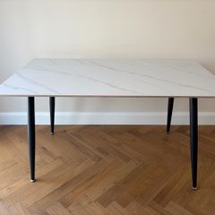 Marble effect table & chairs