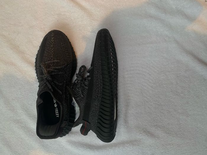 Yeezys (10)