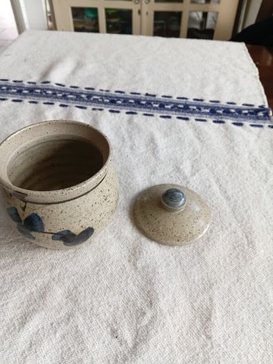 Geoffrey Healy pot