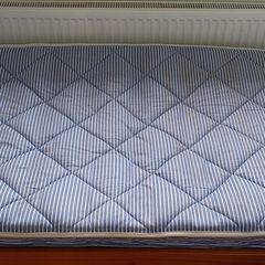 Free Single mattress
