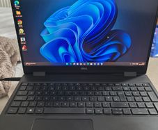 Dell Precision 7670 Workstation