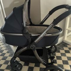 Egg 2 travel system