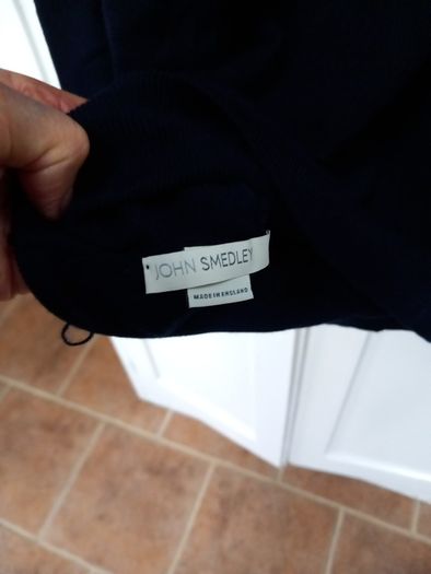 John Smedley Navy Merino Wool Polo Size L  New Without Tags