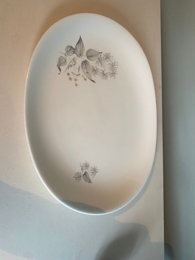 Large Johnson Brothers platter Snowhite