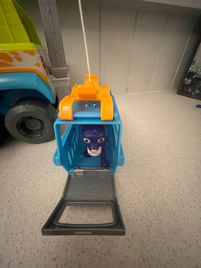 Paw Patrol Jungle Terrain Rescue Vehicle with 3 Figures