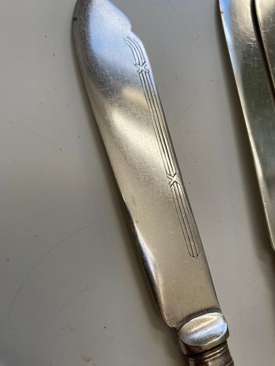 6 1920's fish knives