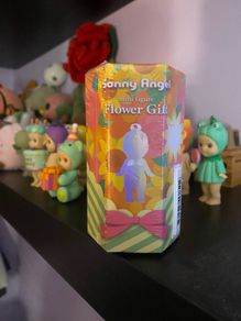 Authentic Japanese Sonny Angel Flower Gift Sealed
