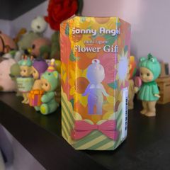 Authentic Japanese Sonny Angel Flower Gift Sealed