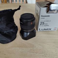 Panasonic Leica DG Summilux 25mm 1.4 Lens