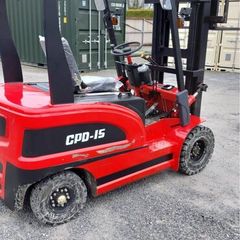 Electric forklifts brand new