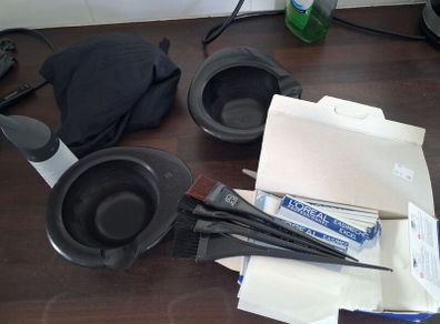 hairdressing supplies