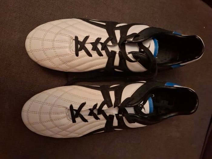 Gilbert rugby boots - Size UK 7.5