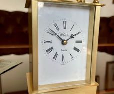 As New Vintage Westclox Quartz Carriage Clock Gold Metal Rectangular Roman Numerals Analogue 1980s