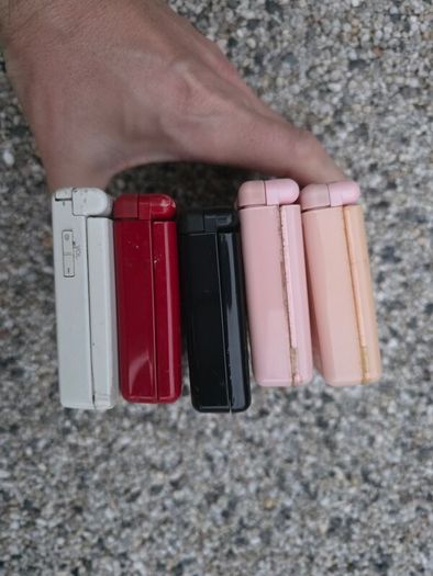 5 x Nintendo DS Lite/DSi Consoles (Free Post)