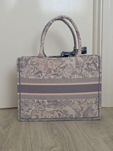 Womens Book Tote Bag