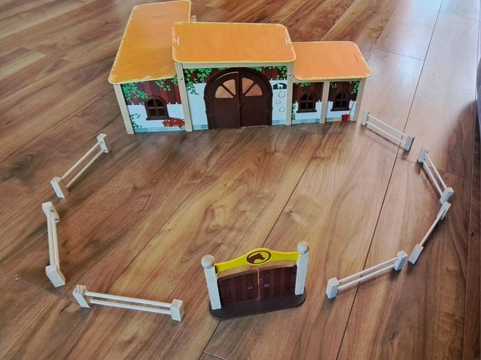 Toy stables with horses and other accessories in perfect condition collection only Dundrum