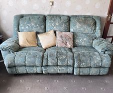 3 piece couch set, seats 5 people