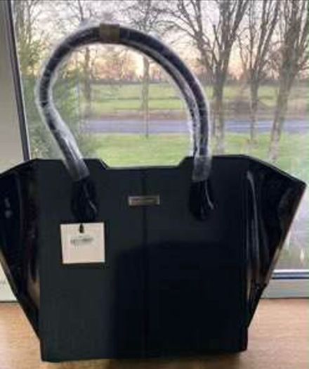 handbags and purses