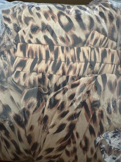 Brand New Women's Leopard Print Midi Pleated Skirt High Waist - XXL.