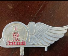 Vintage Raleigh Bike Emblem Badge