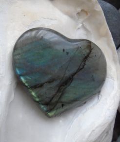 Labradorite heart crystal, Gemstones, Crystals, Labradorite