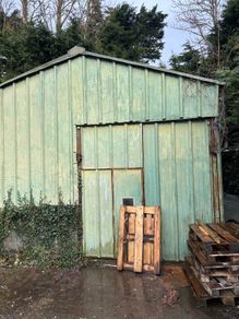 Large Shed/Barn