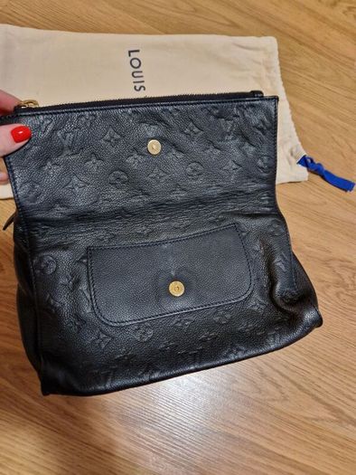Louis Vuitton petillante leather cluch