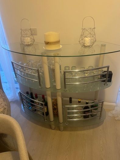 Drinks bar
