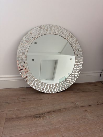 beautiful circular mirror
