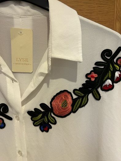 Embroidered blouse 14