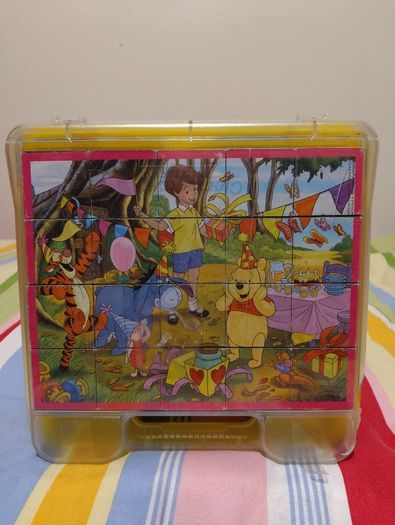 Disney Winnie the Pooh Cube Puzzles in case,